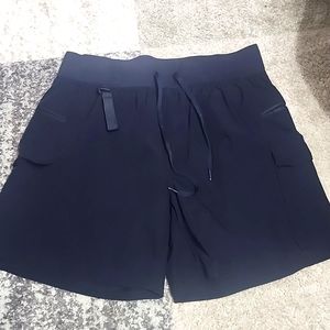 Women's cargo shorts